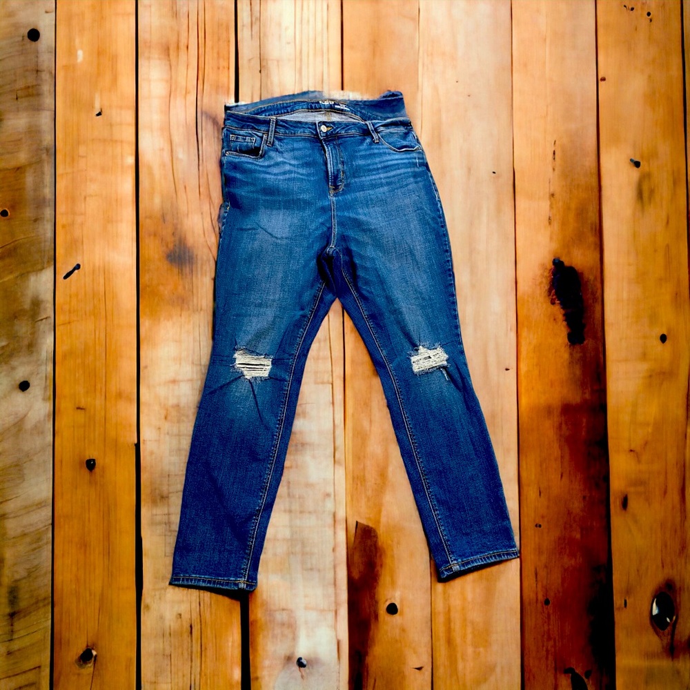 Old Navy Super Slimming High Rise-Secret Slimming Pockets